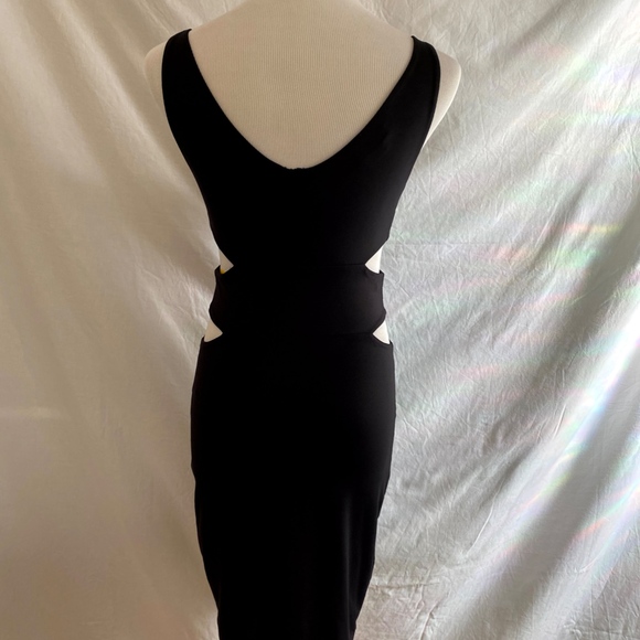 Bebe side cut-out embellished dress SIZE XS - Picture 2 of 8